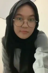 Nonton Film Mahasiswi Hijab Body Pulen Copot-copot Baju Omek Terbaru Nonton Film Mahasiswi Hijab Body Pulen Copot-copot Baju Omek Terbaru