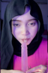 Nonton Film Xianryna Cantik Baju Pink Sepong Dildo Ludah Bigo Malay Terbaru Nonton Film Xianryna Cantik Baju Pink Sepong Dildo Ludah Bigo Malay Terbaru